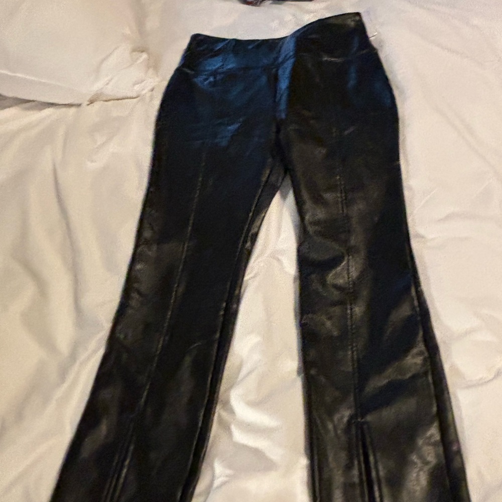 Faux leather pants black with ankle slit in front